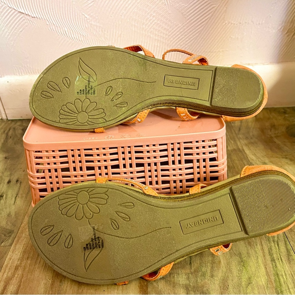 UNIONBAY Orange Coral Strappy Sandals Flip-Flop sparkle ankle strap 9.5 resort - Picture 5 of 8